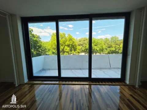 Prodaja, trosoban stan, 80m², Novi Beograd Blok 28, Novi Beograd Sve Podlokacije - image 7