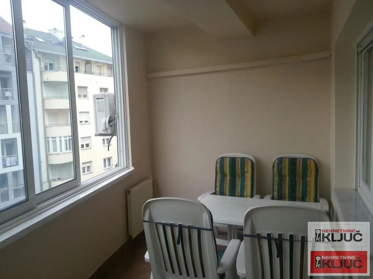 Prodaja, dvosoban stan, 56m², Grbavica, Novi Sad Sve Podlokacije
