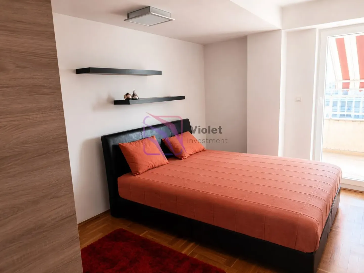 Izdavanje, dvosoban stan, 66m², Blok 9, Podgorica