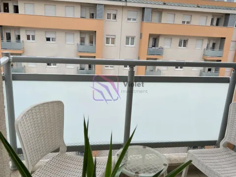 Prodaja, jednosoban stan, 45m², City Kej, Podgorica - image 2