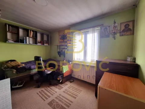 Sale, house, 259m², Voždovac Sve Podlokacije, Beograd - image 16