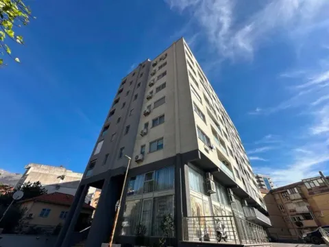 Sale, two bedroom apartment, 60m², Centar, Budva - image 2