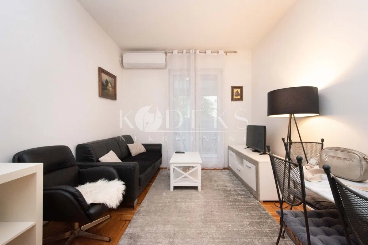 Izdavanje, jednosoban stan, 47m², Stari Aerodrom, Podgorica