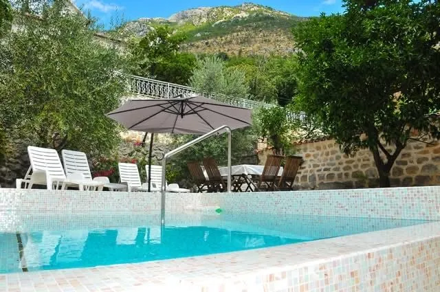 Sale, house, 200m², Perast, Kotor