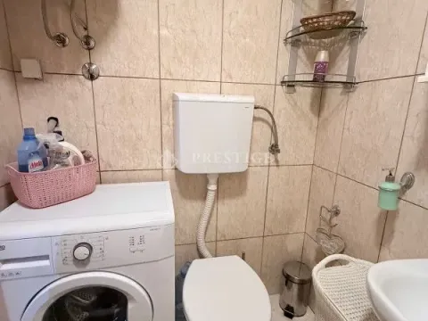 Izdavanje, garsonjera, 32m², Zagorič, Podgorica - image 13