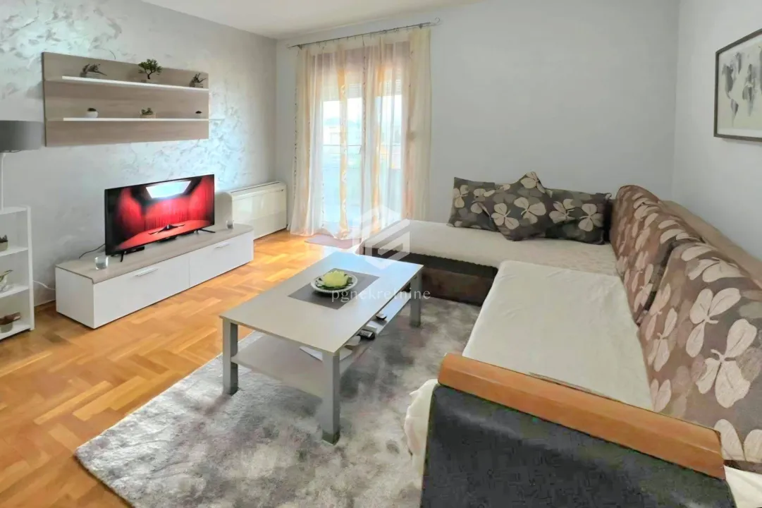 Izdavanje, jednosoban stan, 52m², Stari Aerodrom, Podgorica