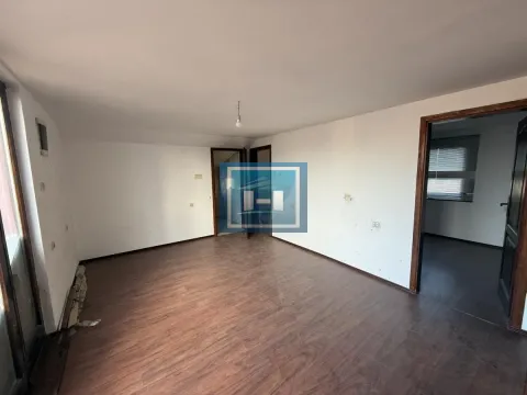 Prodaja, kuća, 350m², Centar, Jagodina - image 6