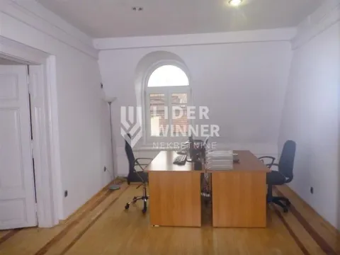 Izdavanje, stan, 220m², Stari Grad, Beograd - image 6