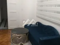 Izdavanje, trosoban stan, 100m², Centar, Novi Sad - image 10