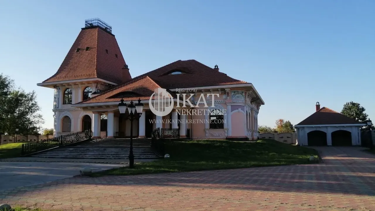 Sale, office space, 1200m², Palić, Subotica