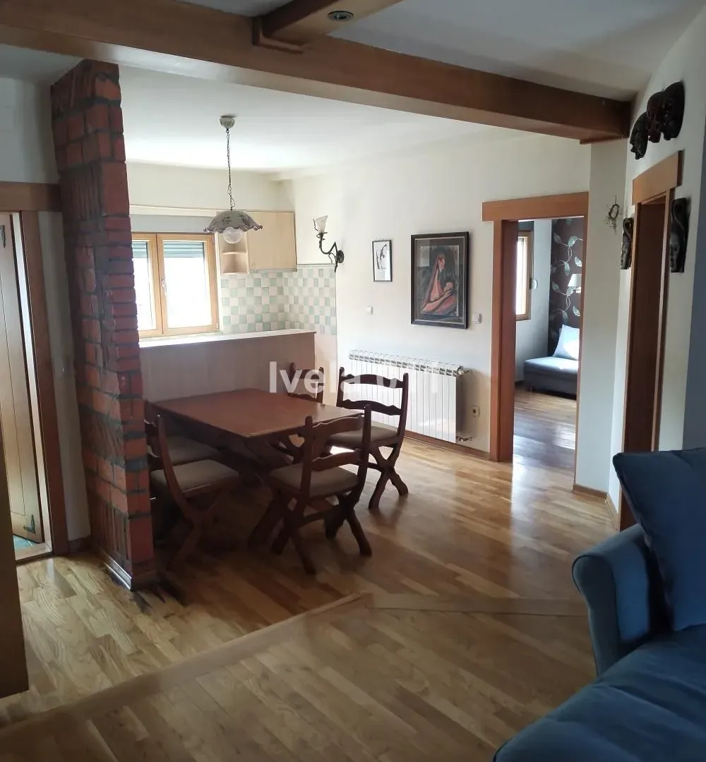 Sale, three bedroom apartment, 78m², Stari Grad, Beograd