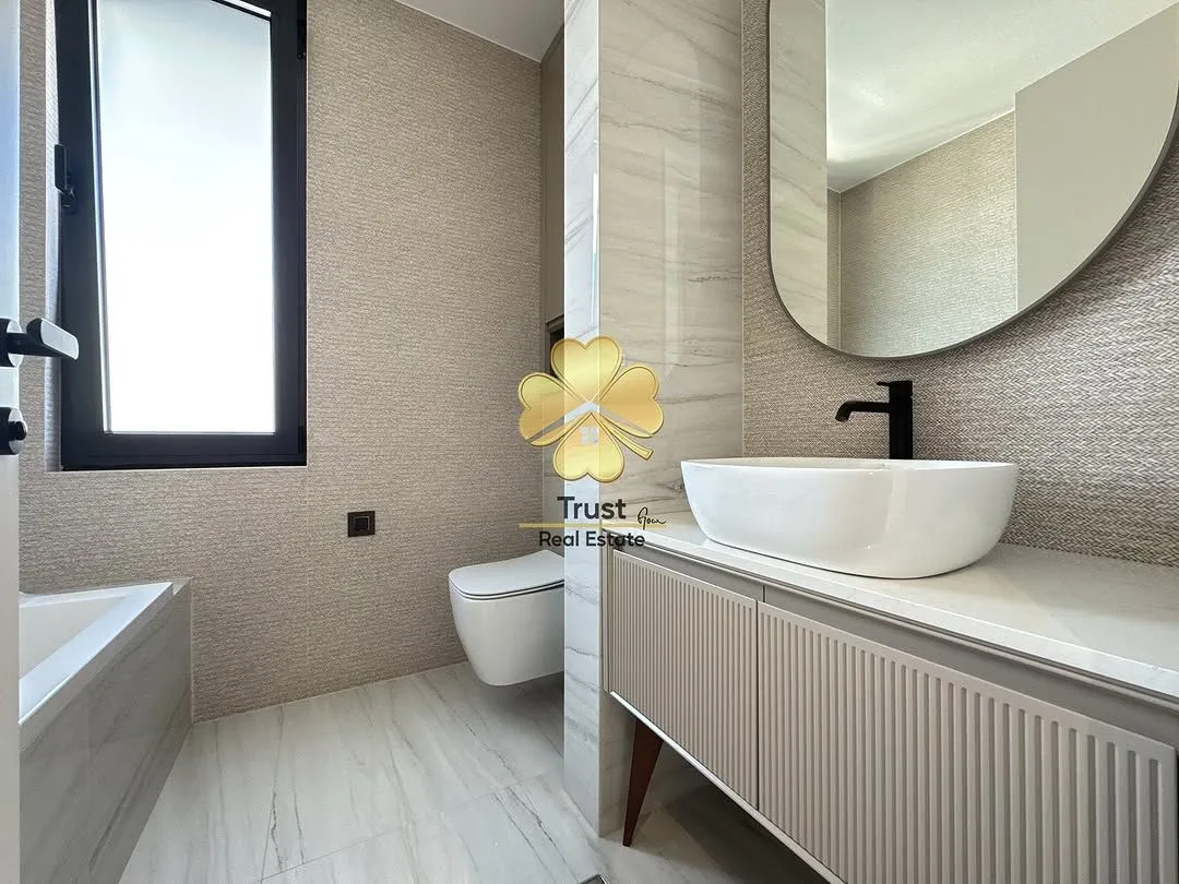 Rent, house, 230m², Gornja Gorica, Podgorica