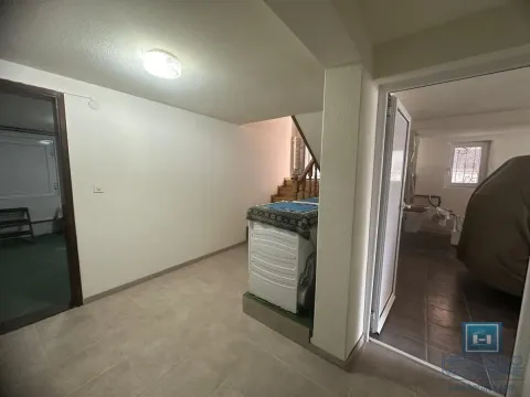 Prodaja, kuća, 300m², Ćuprija, Srbija - image 20