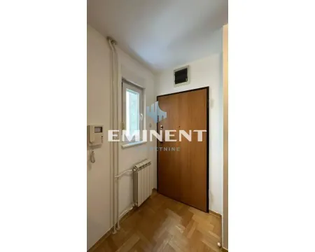 Rent, one bedroom apartment, 30m², Tašmajdan, Palilula Sve Podlokacije - image 9