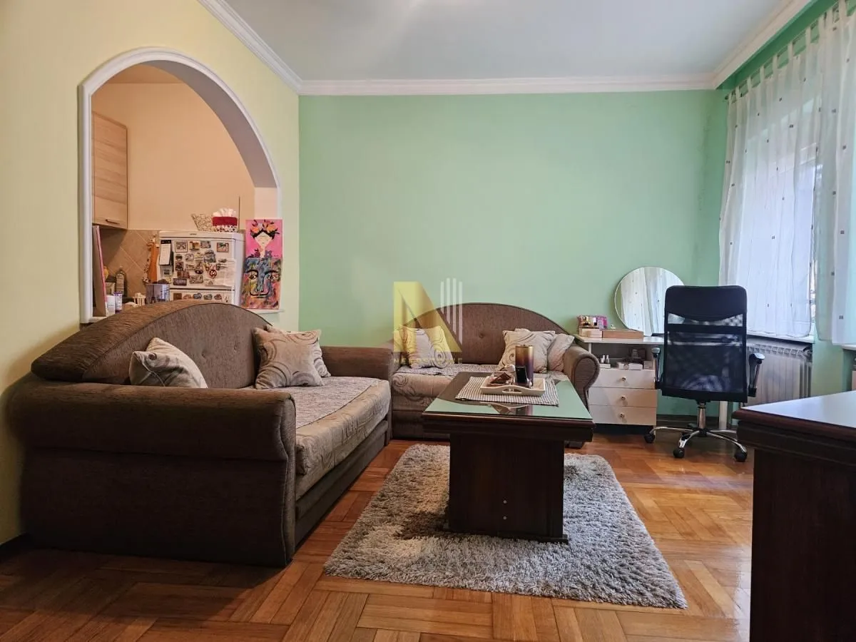 Prodaja, garsonjera, 30m², Socijalno, Novi Sad Sve Podlokacije