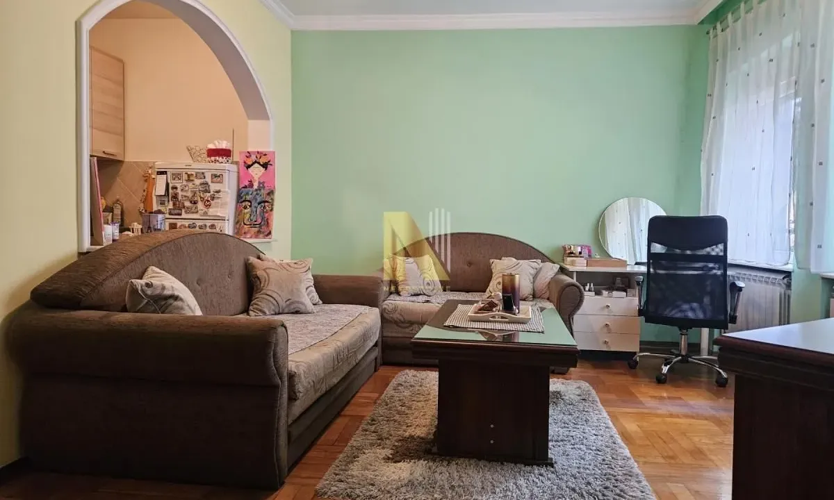 Prodaja, garsonjera, 30m², Socijalno, Novi Sad Sve Podlokacije