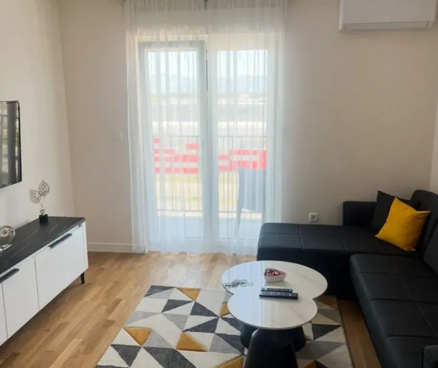 Izdavanje, dvosoban stan, 60m², Zabjelo, Podgorica