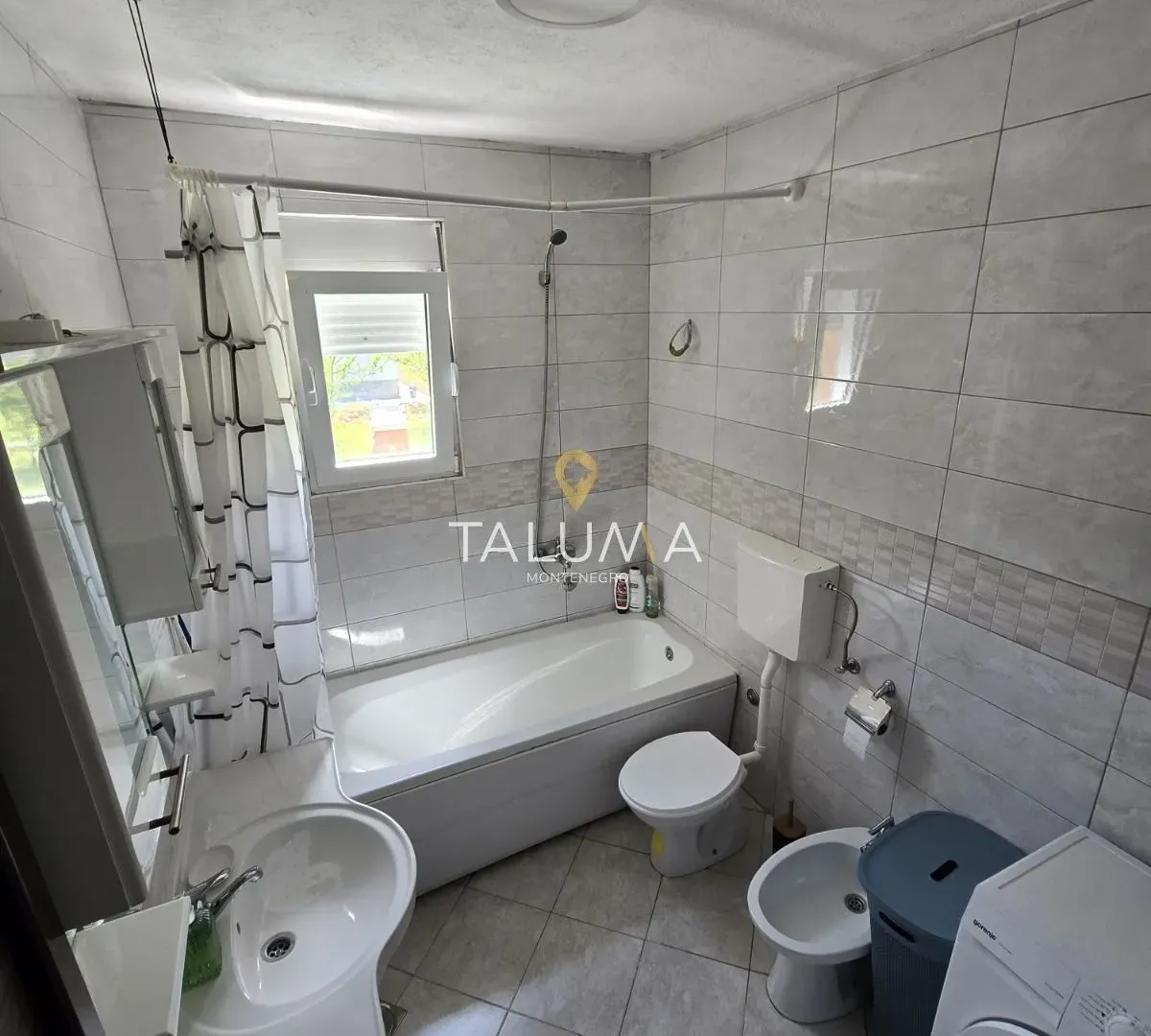 Rent, house, 120m², Martinići, Danilovgrad
