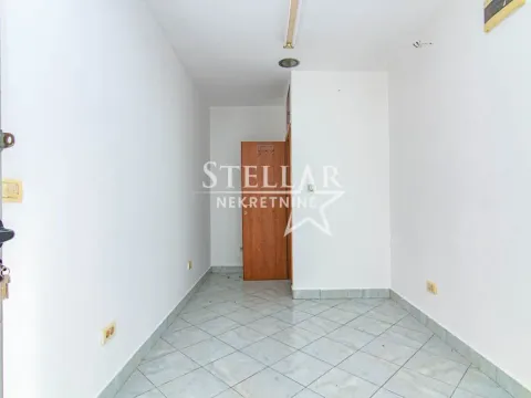 Rent, office space, 11m², Pobrežje, Podgorica - image 3