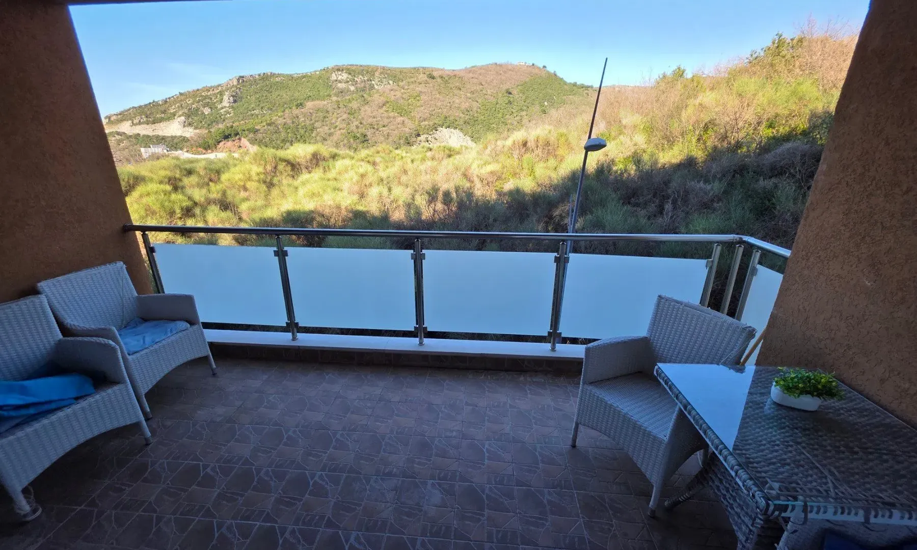 Sale, two bedroom apartment, 68m², Bečići, Budva
