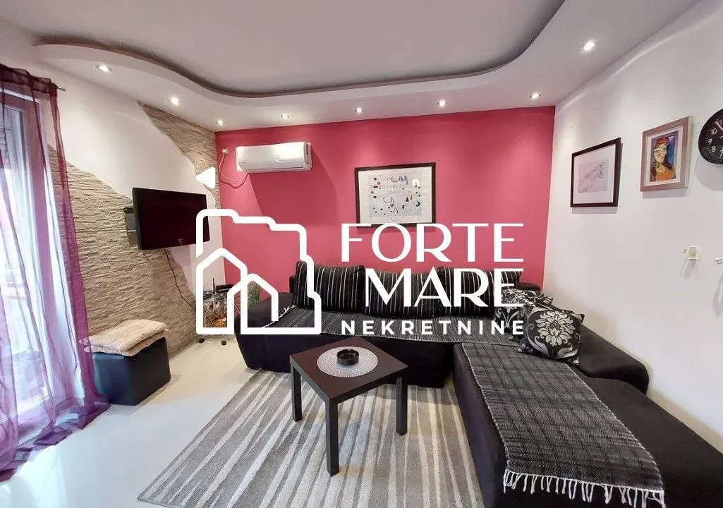 Prodaja, dvosoban stan, 54m², Centar, Budva