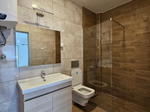 Prodaja, jednosoban stan, 36m², Centar, Bar - image 6