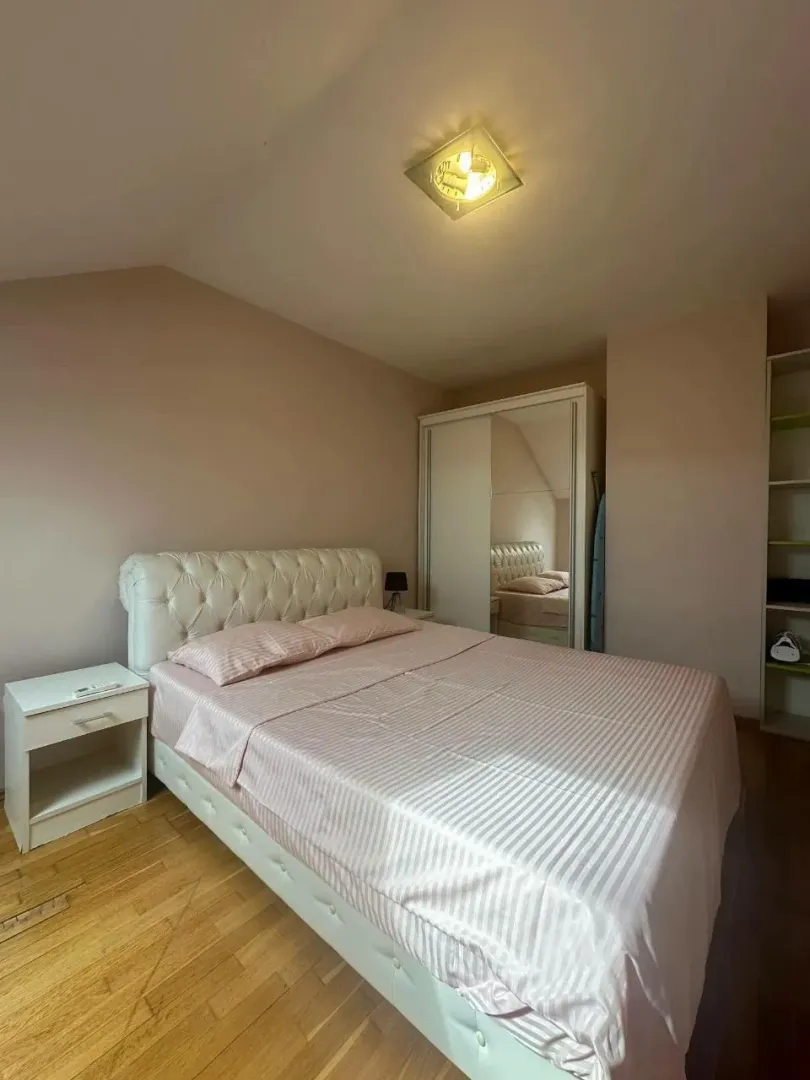 Rent, one bedroom apartment, 50m², Centar, Tivat