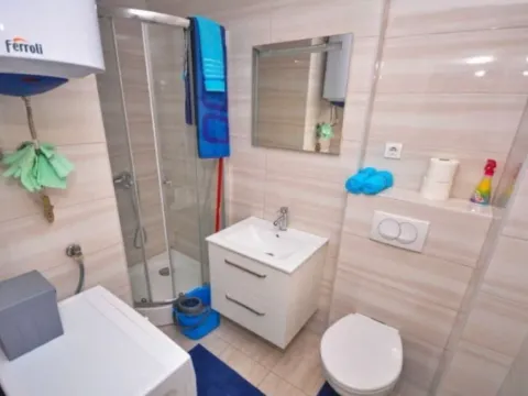 Prodaja, garsonjera, 24m², Bar, Crna Gora - image 5