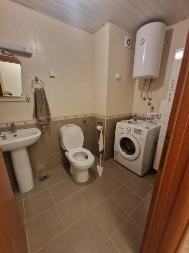 Prodaja, dvosoban stan, 76m², Centar, Bar