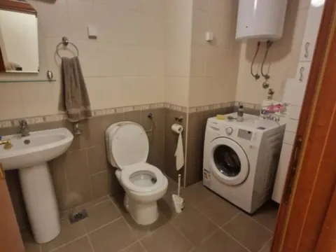 Prodaja, dvosoban stan, 76m², Centar, Bar - image 10
