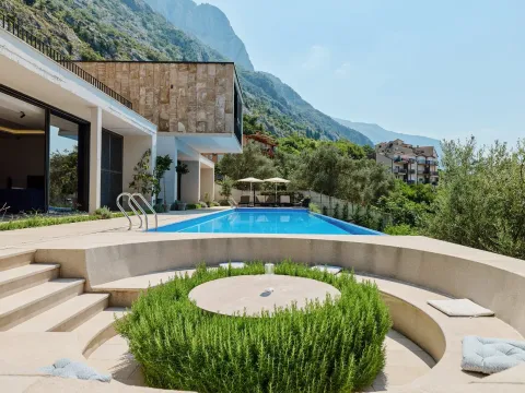 Prodaja, kuća, 419m², Dobrota, Kotor - image 8