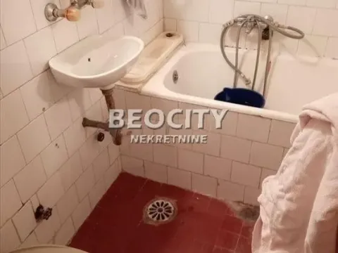 Prodaja, dvosoban stan, 62m², Resnik, Beograd - image 9