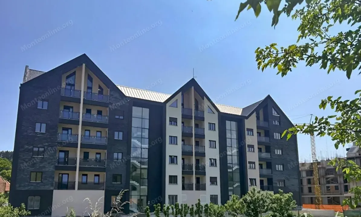 Prodaja, jednosoban stan, 43m², Kolašin, Crna Gora