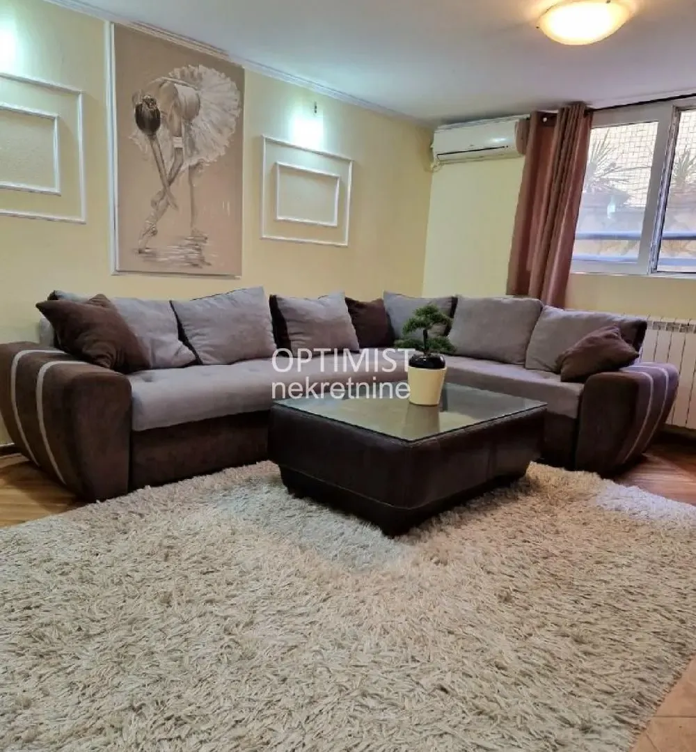 Izdavanje, dvosoban stan, 65m², Čukarica, Beograd