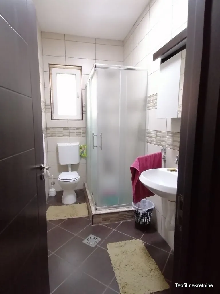 Prodaja, kuća, 256m², Surčin, Beograd