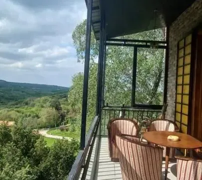 Sale, house, 367m², Irig, Srbija - image 16