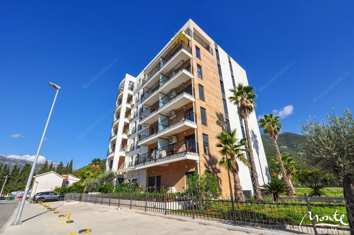 Prodaja, dvosoban stan, 73m², Tivat, Crna Gora