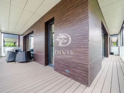 Izdavanje, četvorosoban stan, 234m², Dedinje Sve Podlokacije, Beograd - image 13