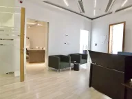 Izdavanje, poslovni prostor, 191m², Kod Capital Plaze, Podgorica - image 10