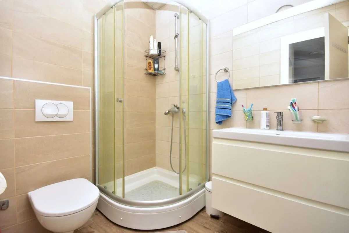 Izdavanje, dvosoban stan, 65m², Zagorič, Podgorica