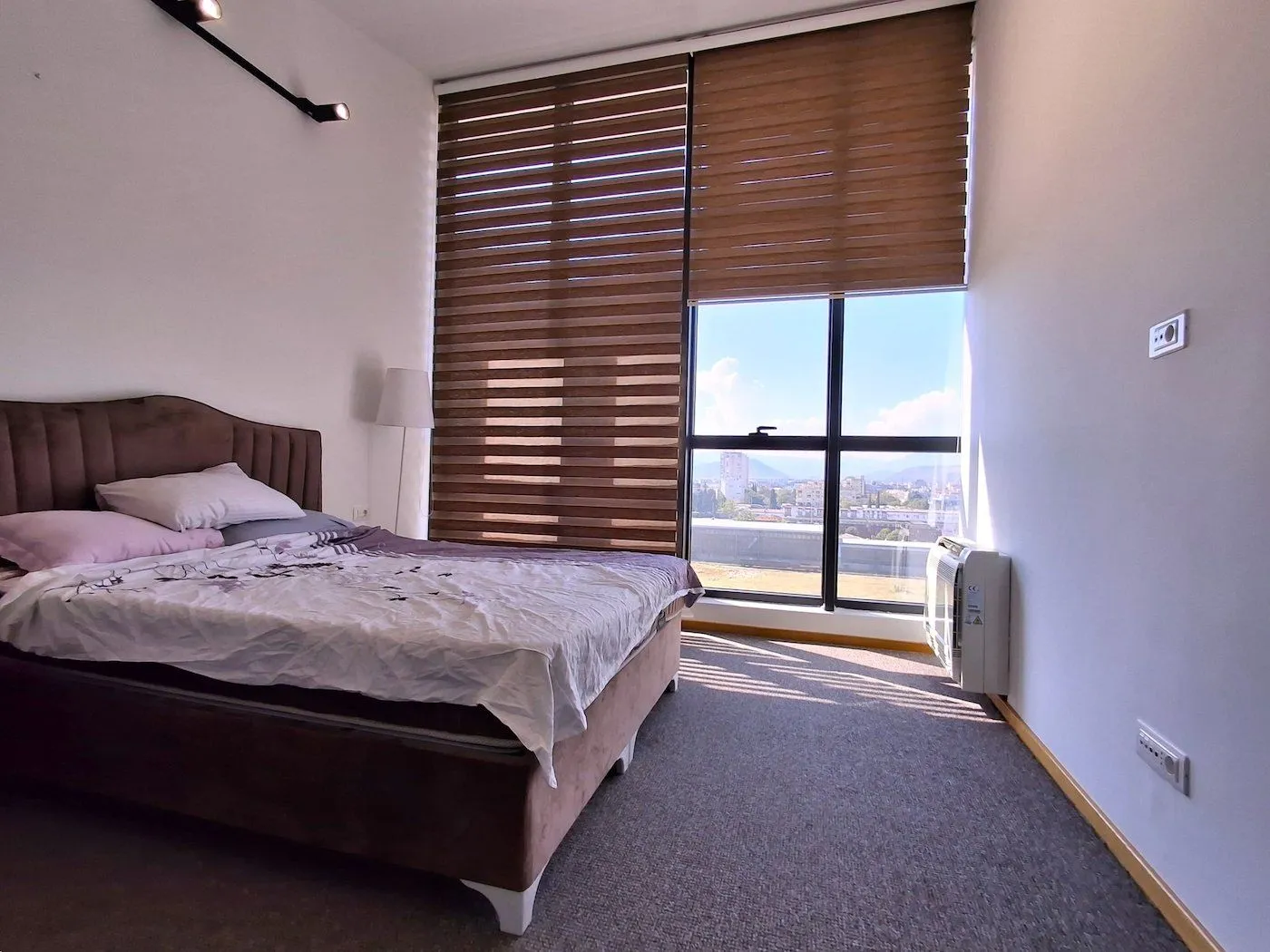 Rent, apartment, 160m², Stari Aerodrom, Podgorica
