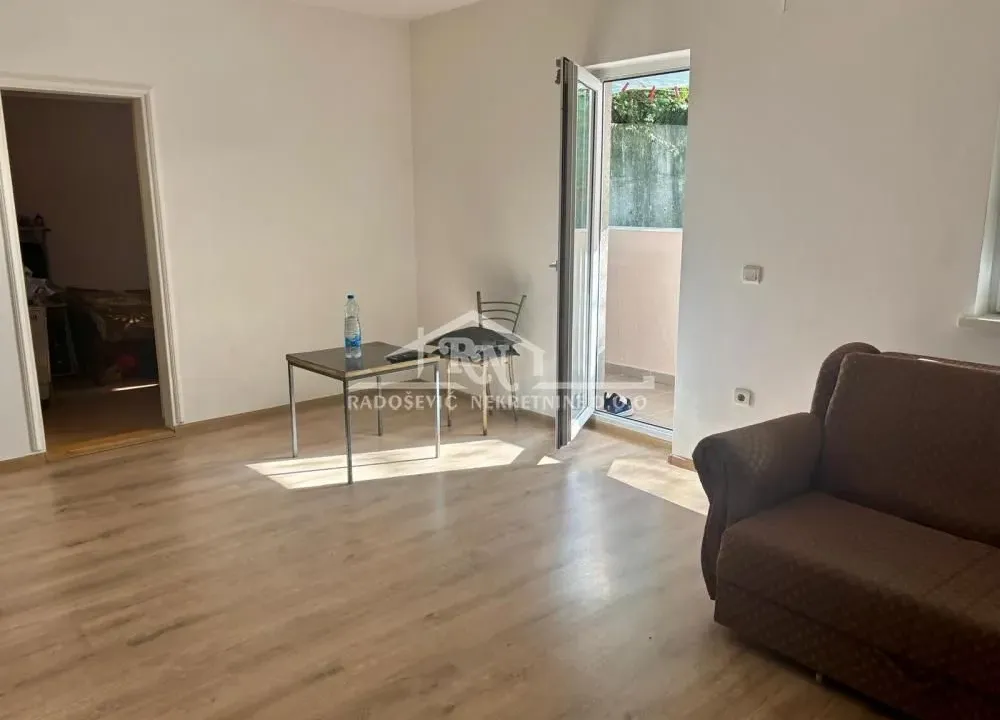 Sale, two bedroom apartment, 51m², Petlovo Brdo, Beograd