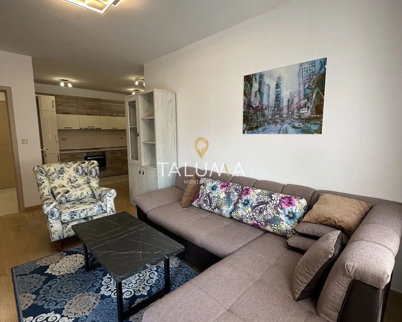 Rent, two bedroom apartment, 71m², City Kvart, Podgorica