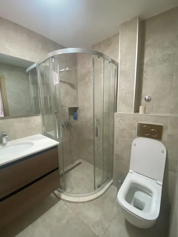 Izdavanje, garsonjera, 30m², Šušanj, Bar