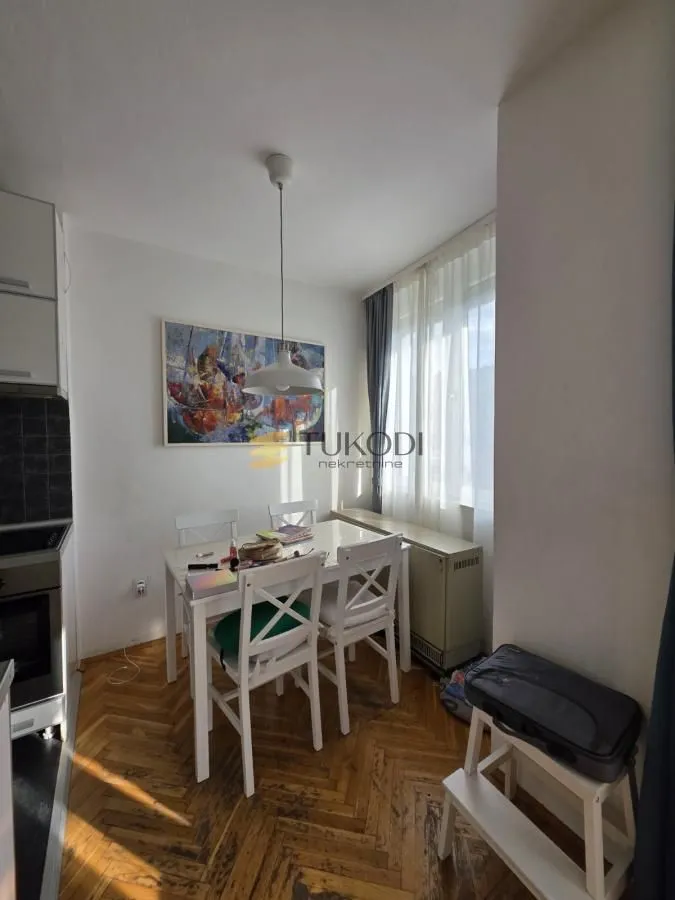 Sale, three bedroom apartment, 64m², Vračar Sve Podlokacije, Beograd