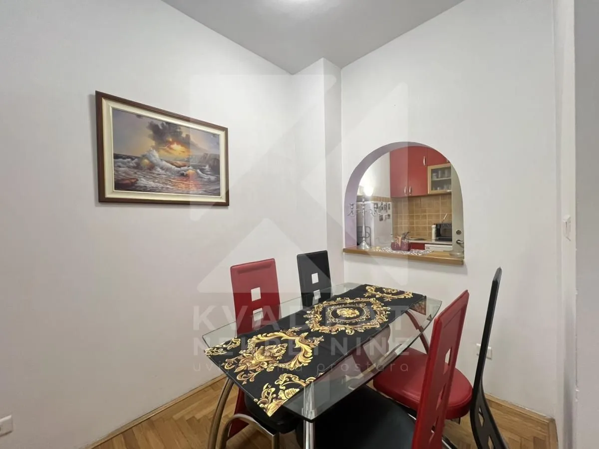 Izdavanje, jednosoban stan, 50m², Preko Morače, Podgorica