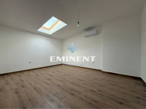 Prodaja, stan, 140m², Cvetkova Pijaca, Zvezdara Sve Podlokacije - image 12