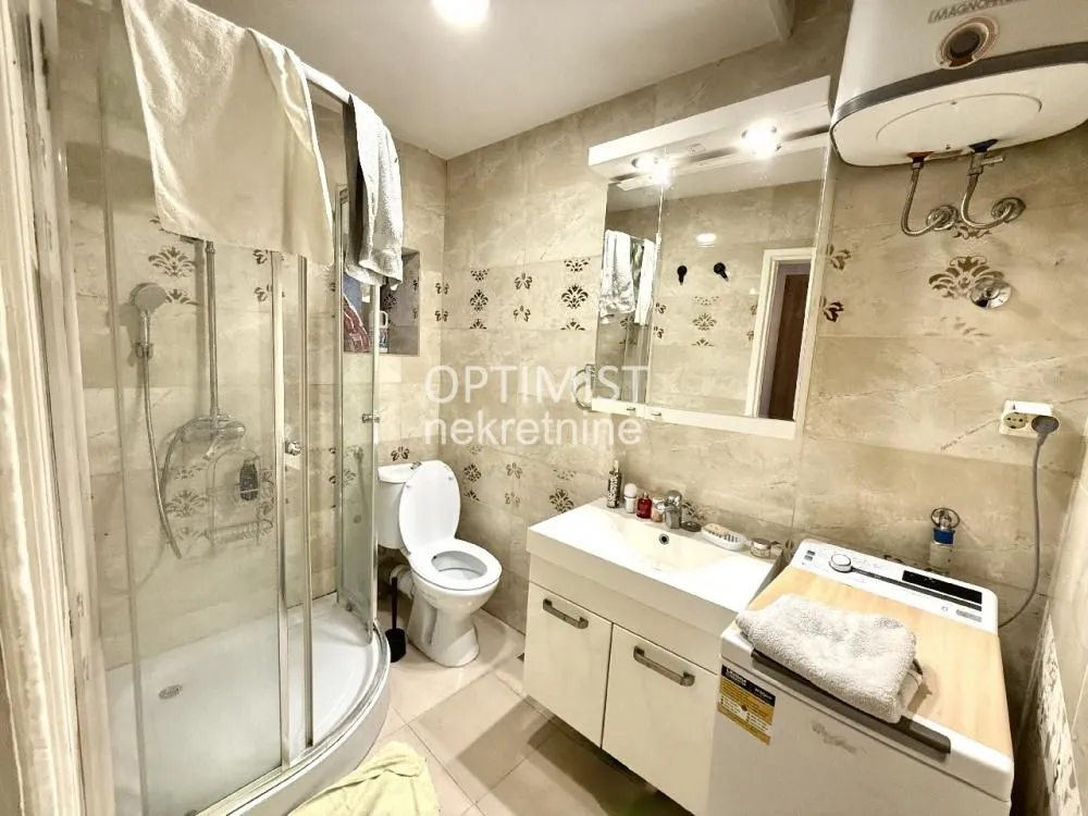 Sale, one bedroom apartment, 43m², Stari Grad, Beograd