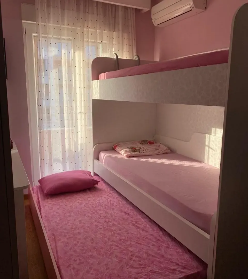 Rent, two bedroom apartment, 75m², City Kvart, Podgorica