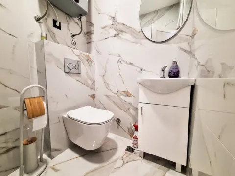 Prodaja, kuća, 200m², Donji Kokoti, Podgorica - image 11